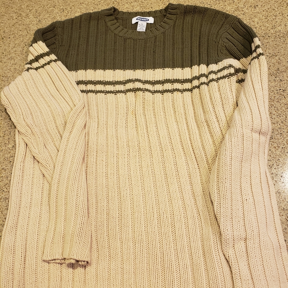 Old Navy Crewneck Sweater
